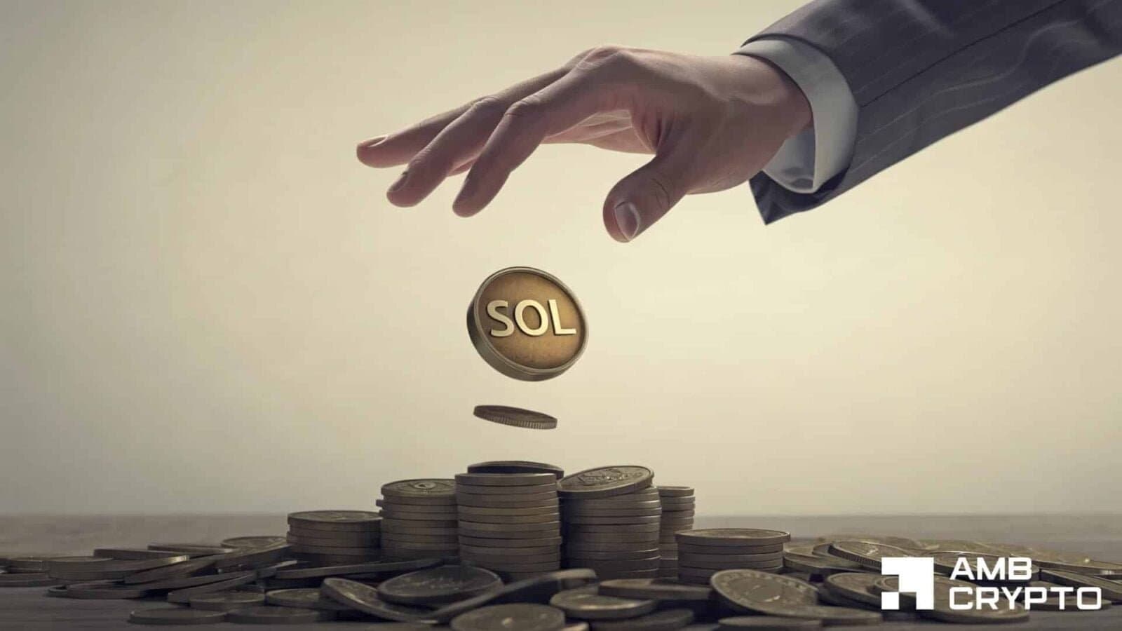 Solana Faces Tenth Straight Month of Losses While Network Activity Climbs