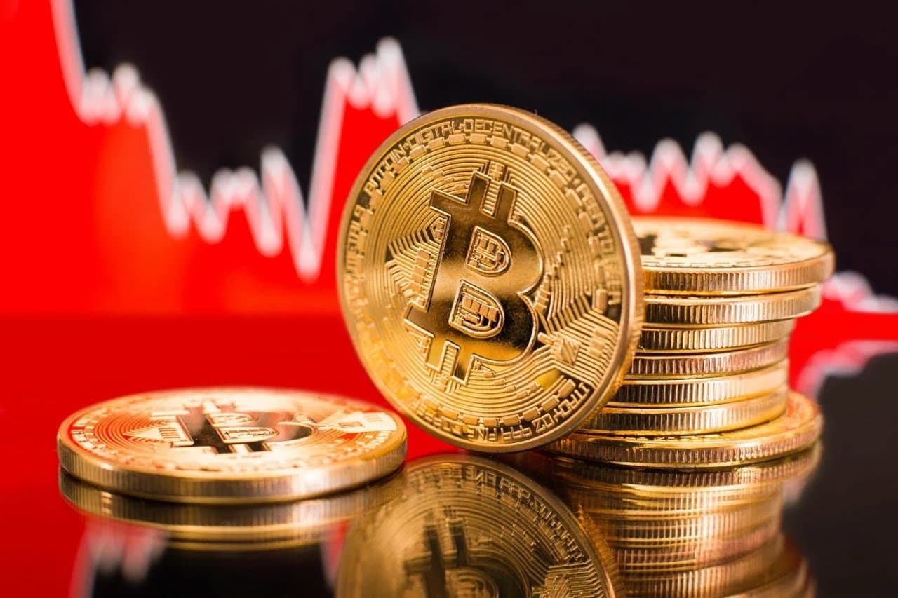 Bitcoin Could Drop to $45,000 by October 2026, Analyst Predicts
