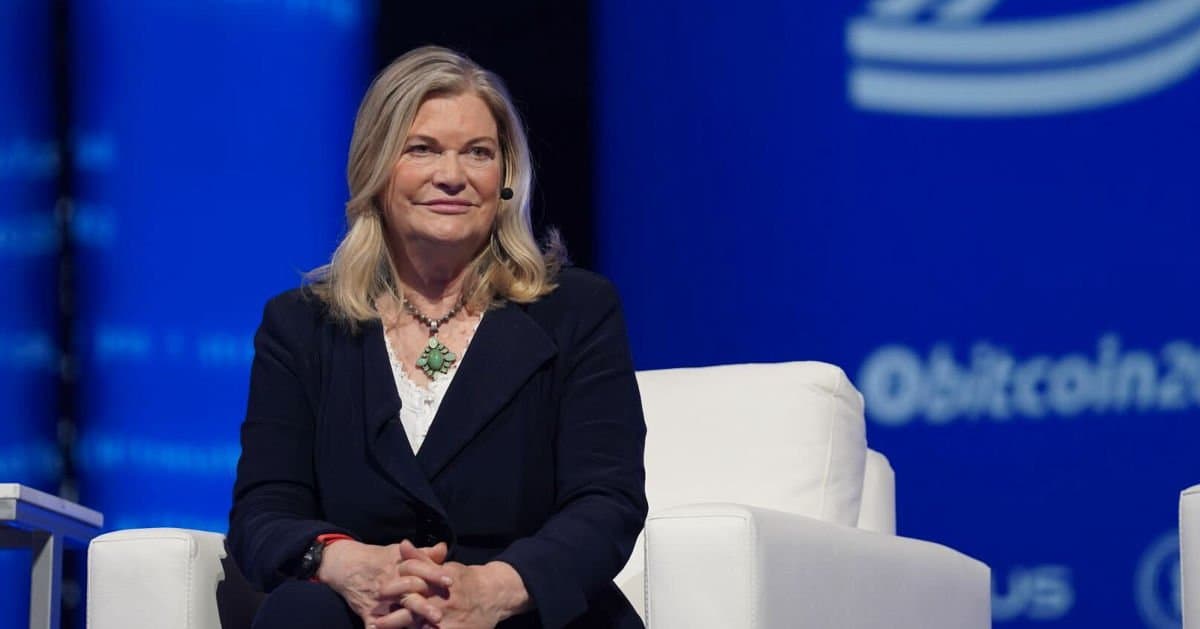 Senator Lummis Blames Democrats for Delaying Key Crypto Legislation