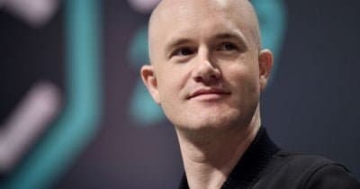 How Brian Armstrong's Vision for Stablecoins Challenges Traditional Banking