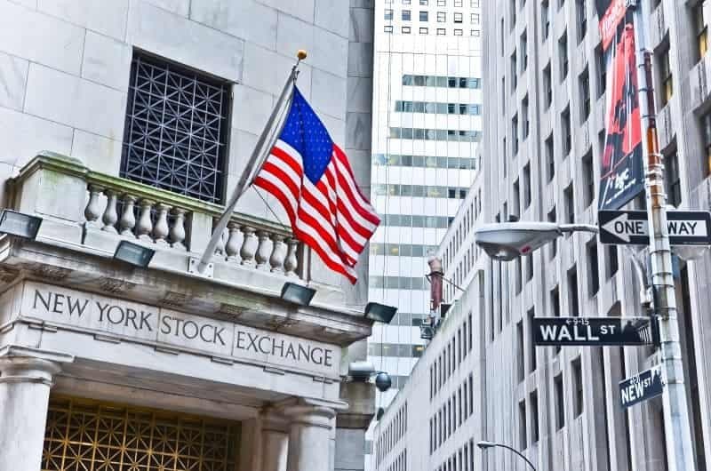 Two Stocks Near Half-Trillion Market Value Mark in 2026