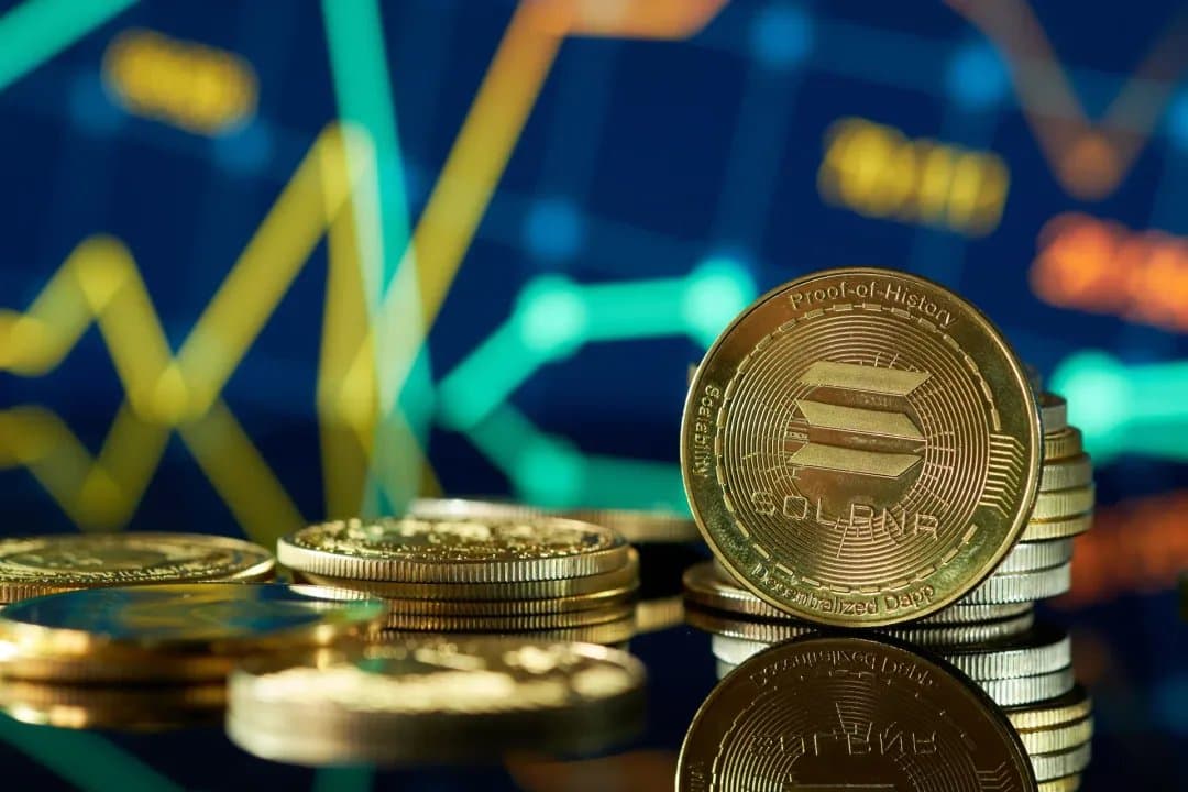 Solana Struggles to Hold $67 as Signs of a Long-Term Bottom Emerge