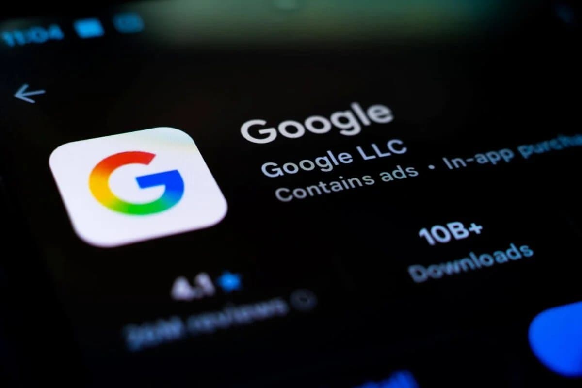 Alphabet Shares Drop 7% After Free Cash Flow Turns Negative for the First Time Ever