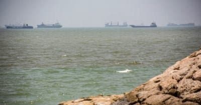 Implications of Delayed US-Iran Talks on Strait of Hormuz Tolls
