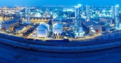 Fire Breaks Out at Saudi Aramco’s Jazan Refinery Amid Houthi Attack Claims