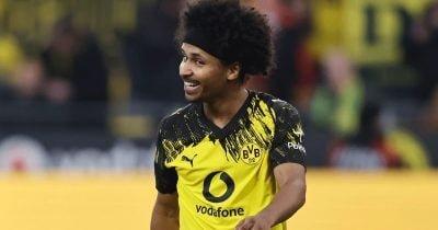 How Blockchain Influences Football Transfers in Modern Sports