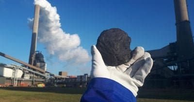 US Coal Power Plants Gain Lifeline as AI Data Centers Drive Up Electricity Demand