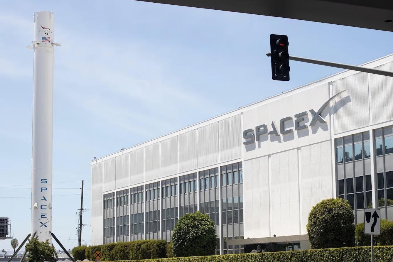 SpaceX Stock Faces Key August Dates for Investors Eyeing Profits
