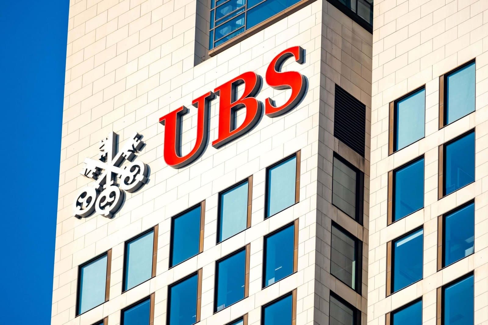 UBS Posts $2.8 Billion Profit with Record $7.3 Trillion in Client Assets and Expands Buybacks