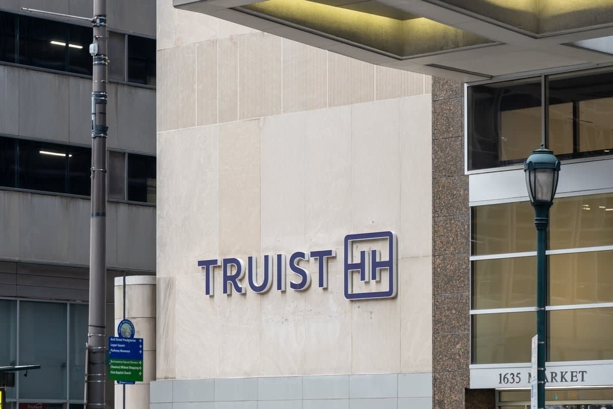 What the Transition to a New CEO Means for Truist Financial's Future