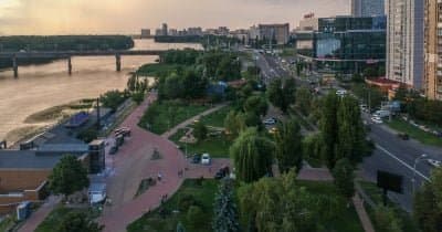 Missiles Strike Kyiv Targeting Key Industrial and Military Sites Amid Rising Tensions