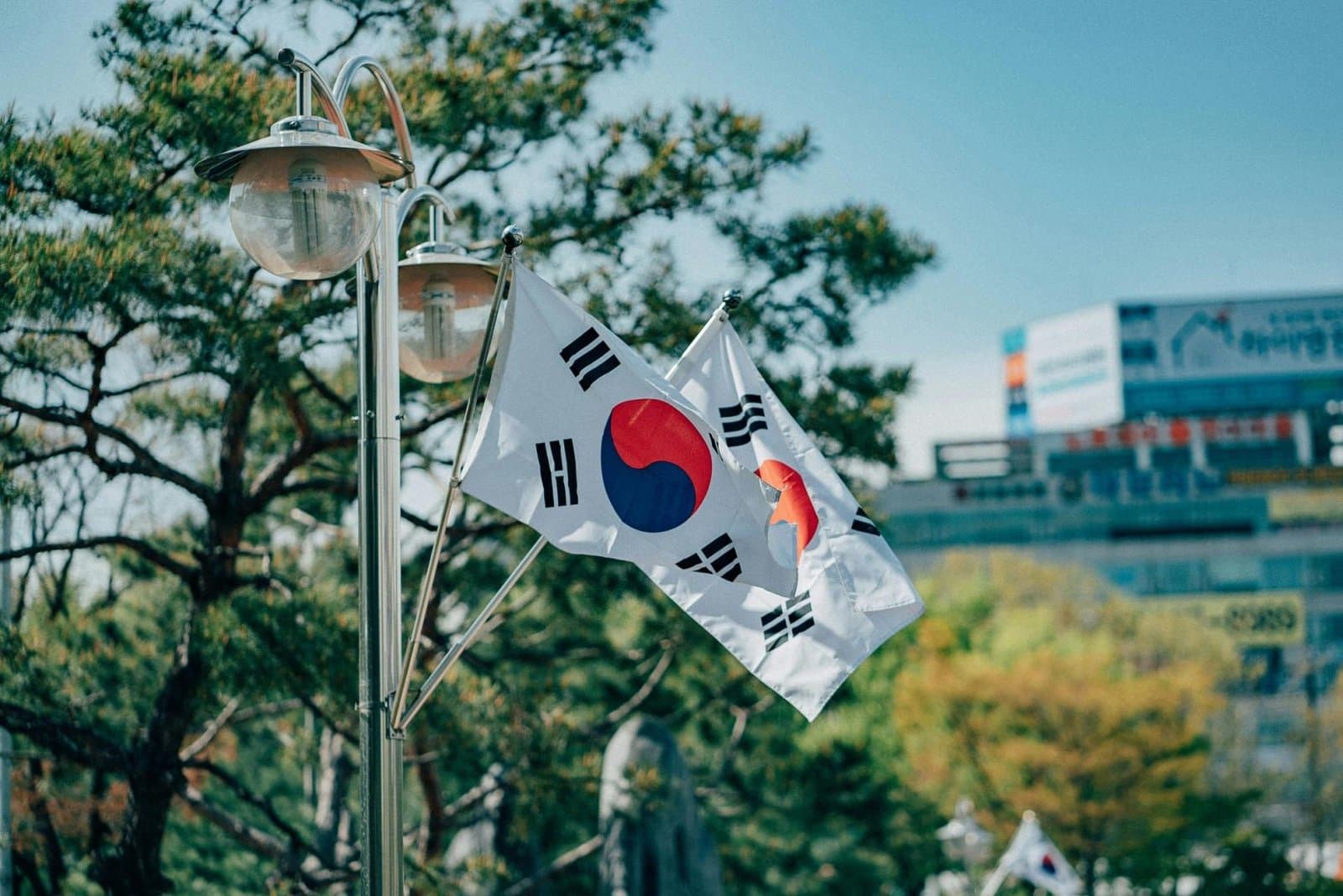 South Korea's POSCO International Tests Blockchain to Speed Up Trade Payments