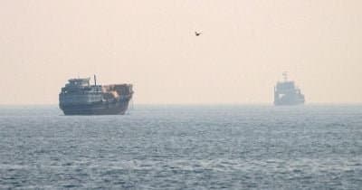 Iran Negotiates Hormuz Shipping Through Oman to Sidestep Washington