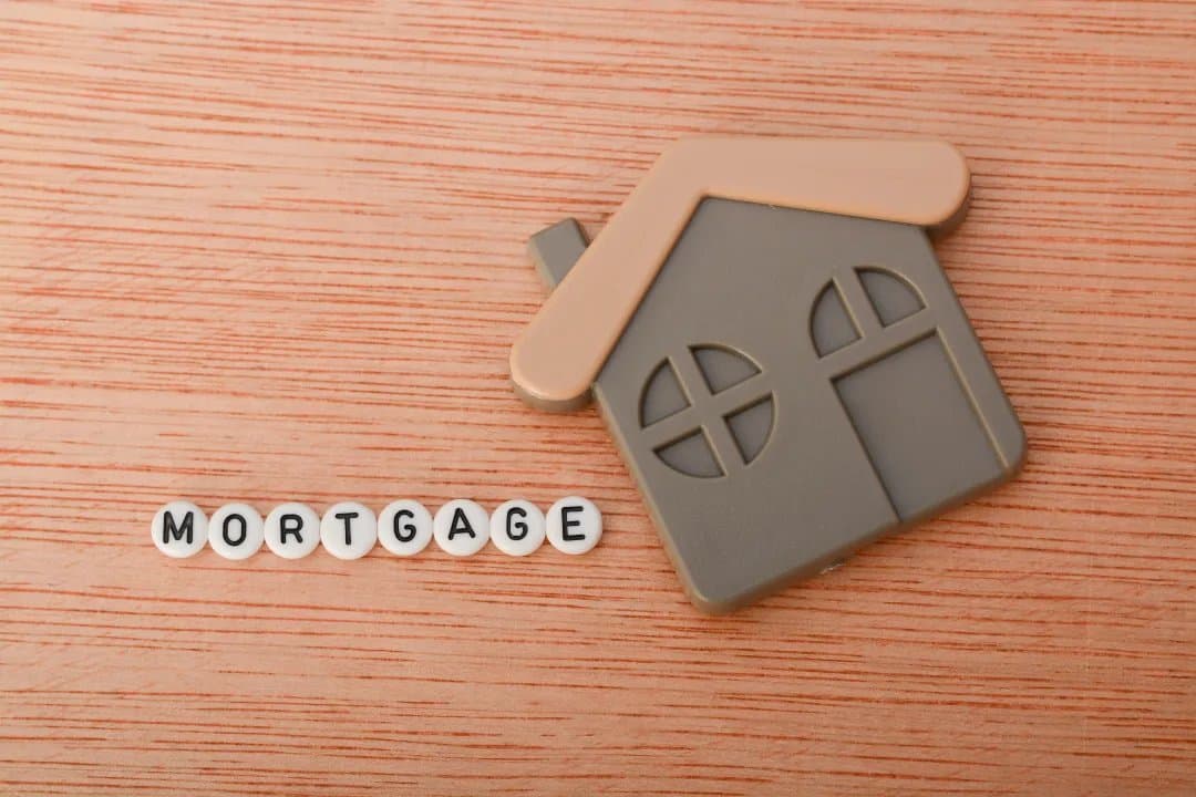 U.S. 30-Year Mortgage Rates Hold Steady Near 6.75% Before Fed Decision