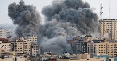 Deadly Israeli Airstrikes Hit Gaza Despite Hamas Disarmament Talks