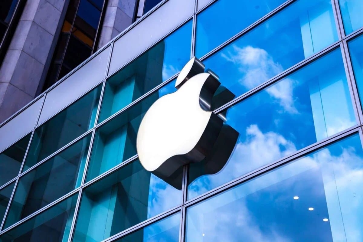 What Apple's Market Cap Surge Means for AI Sentiment and Nvidia's Future