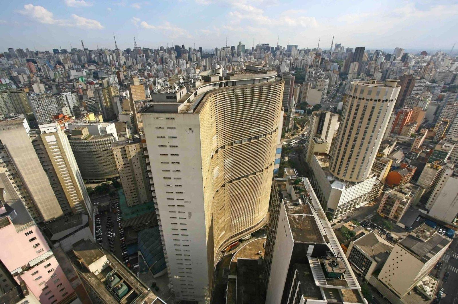 How Brazil’s B3 Exchange Adoption of Crypto Options Impacts Local Traders