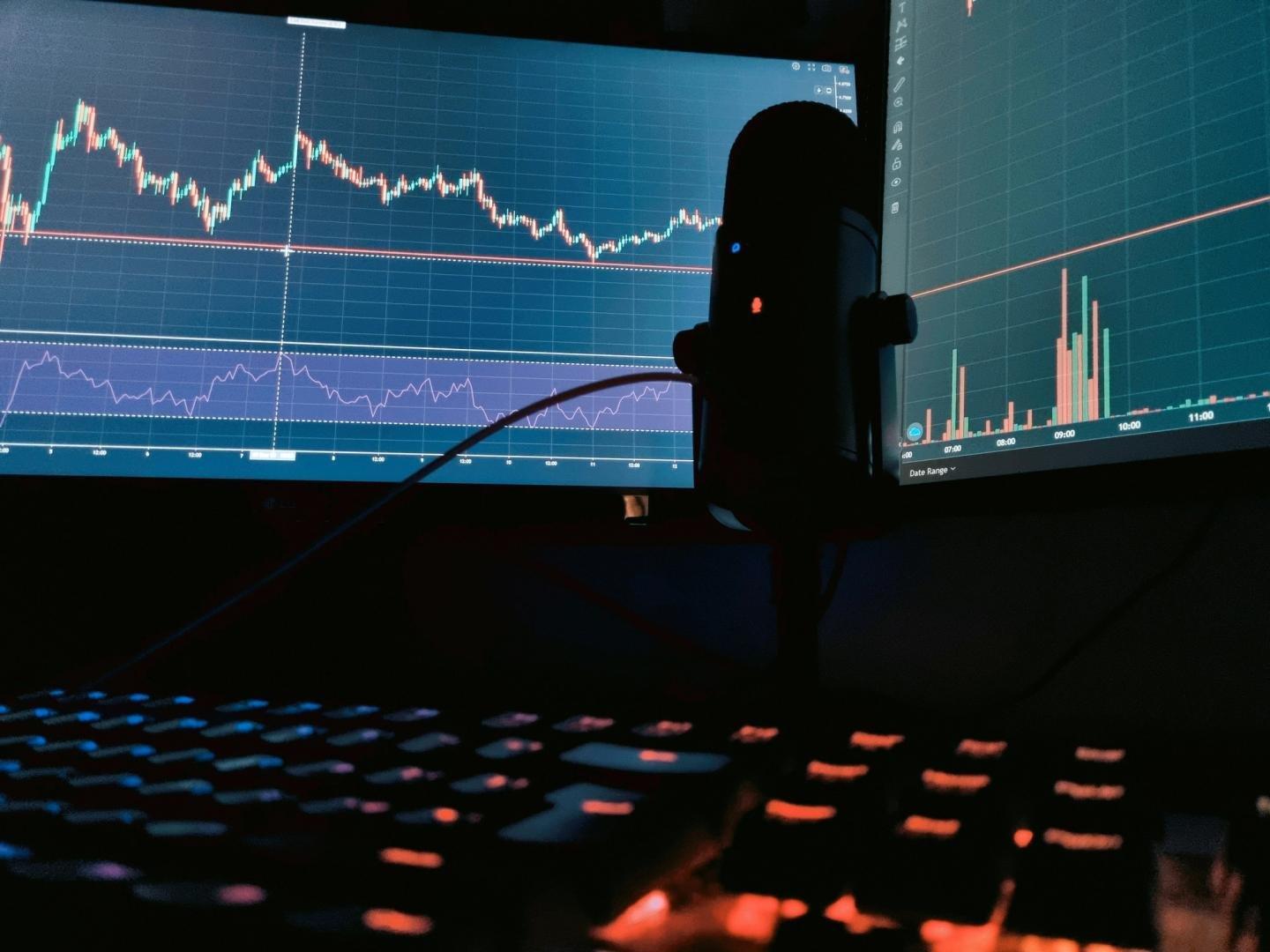Will Weak U.S. Demand Hamper Bitcoin's Recovery Momentum?