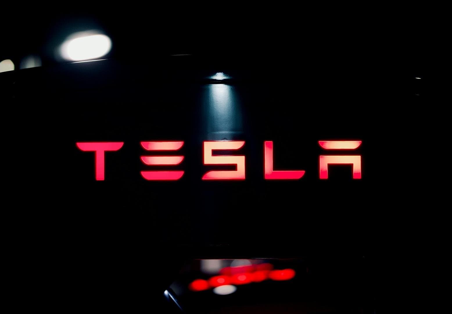 Tesla took a $112M bitcoin hit but didn't touch its 11,509 BTC stash