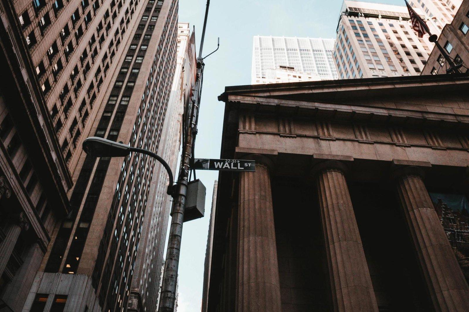 What Rising Redemption Requests Mean for Bitcoin and Market Stability