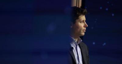 What Musk's Criticism of OpenAI Signals for Investors and the Market