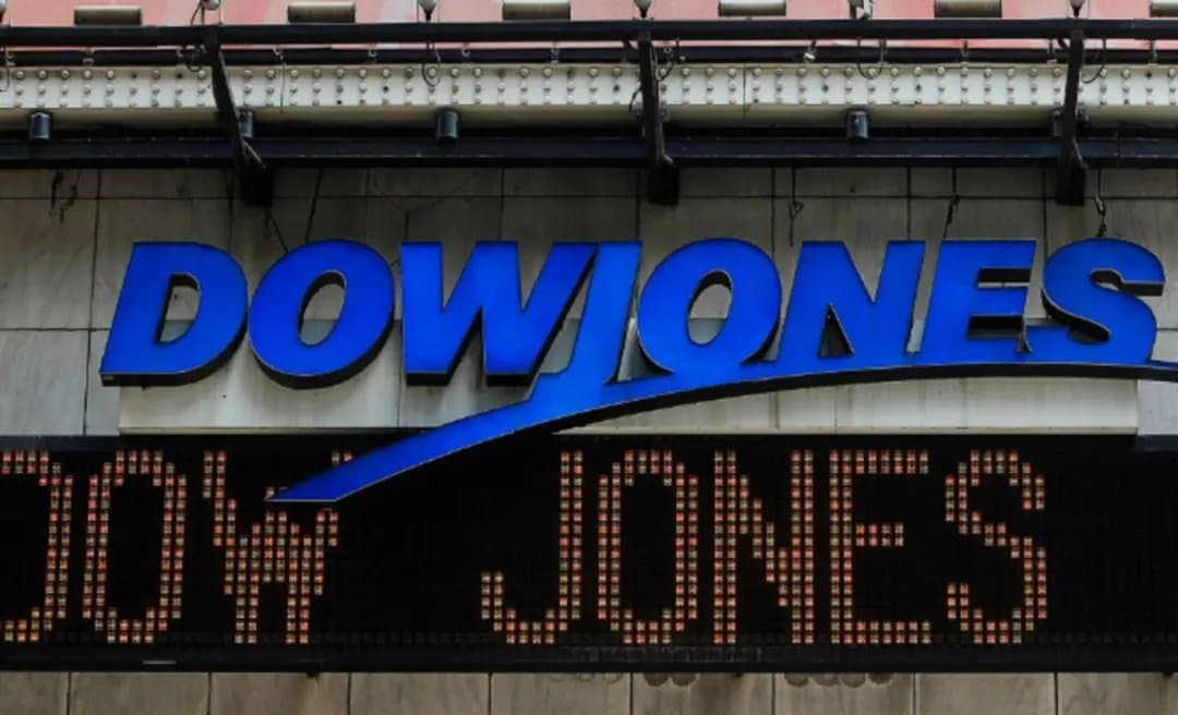 Dow Jones Plunges Over 1,100 Points Amid Rising Yields and Oil Prices
