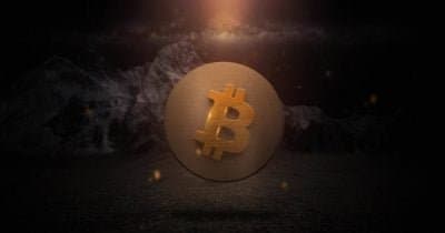 What the $425M Bitcoin ETF Withdrawals Reveal About Market Sentiment