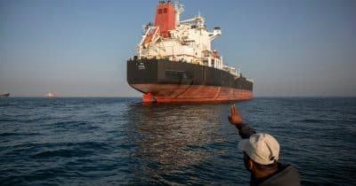 How Iran's Maritime Fees and Crypto Integration Could Impact Global Oil Markets