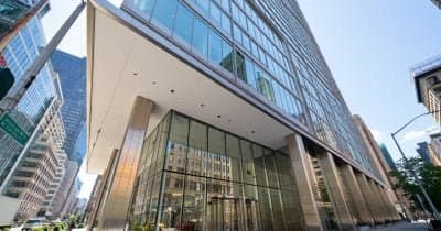 What Coinbase's Derivatives Surge Means for Crypto Trading Dynamics