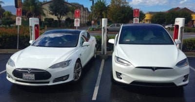 How Tesla’s AI Spending Could Pressure Its Bitcoin Reserves