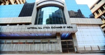India's stock exchange loses a quarter of derivatives trading as central bank tightens the screws