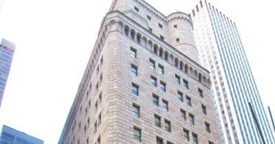 How Institutional Health Influences Bank Run Dynamics in Finance