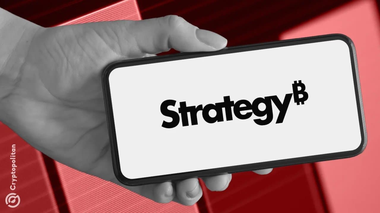 Strategy Reports $8.2 Billion Loss but Holds Steady with Bitcoin Holdings