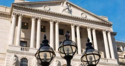 Bank of England Governor Suggests UK Prices Could Drop Amid Trade Rerouting