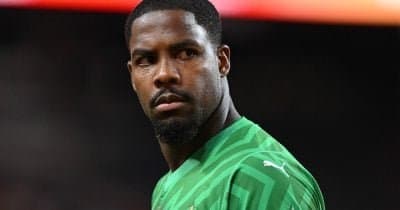 How Maignan's Six-Goal Concession Reshapes Golden Glove Prospects