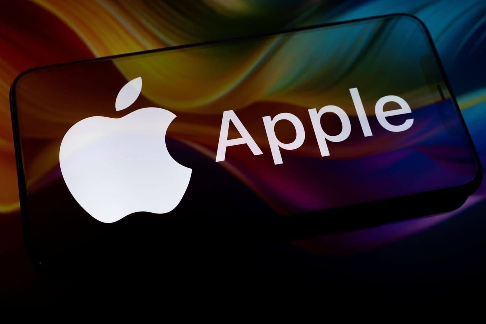What HSBC's Bold Upgrade for Apple Signals About Future Growth